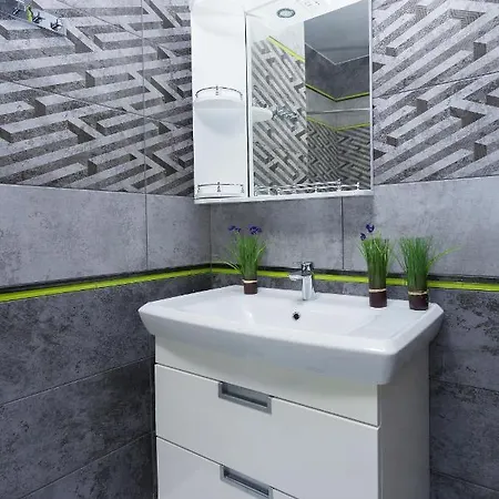 Апартаменты Premium Select On Romanovskaya Slabada 11 *